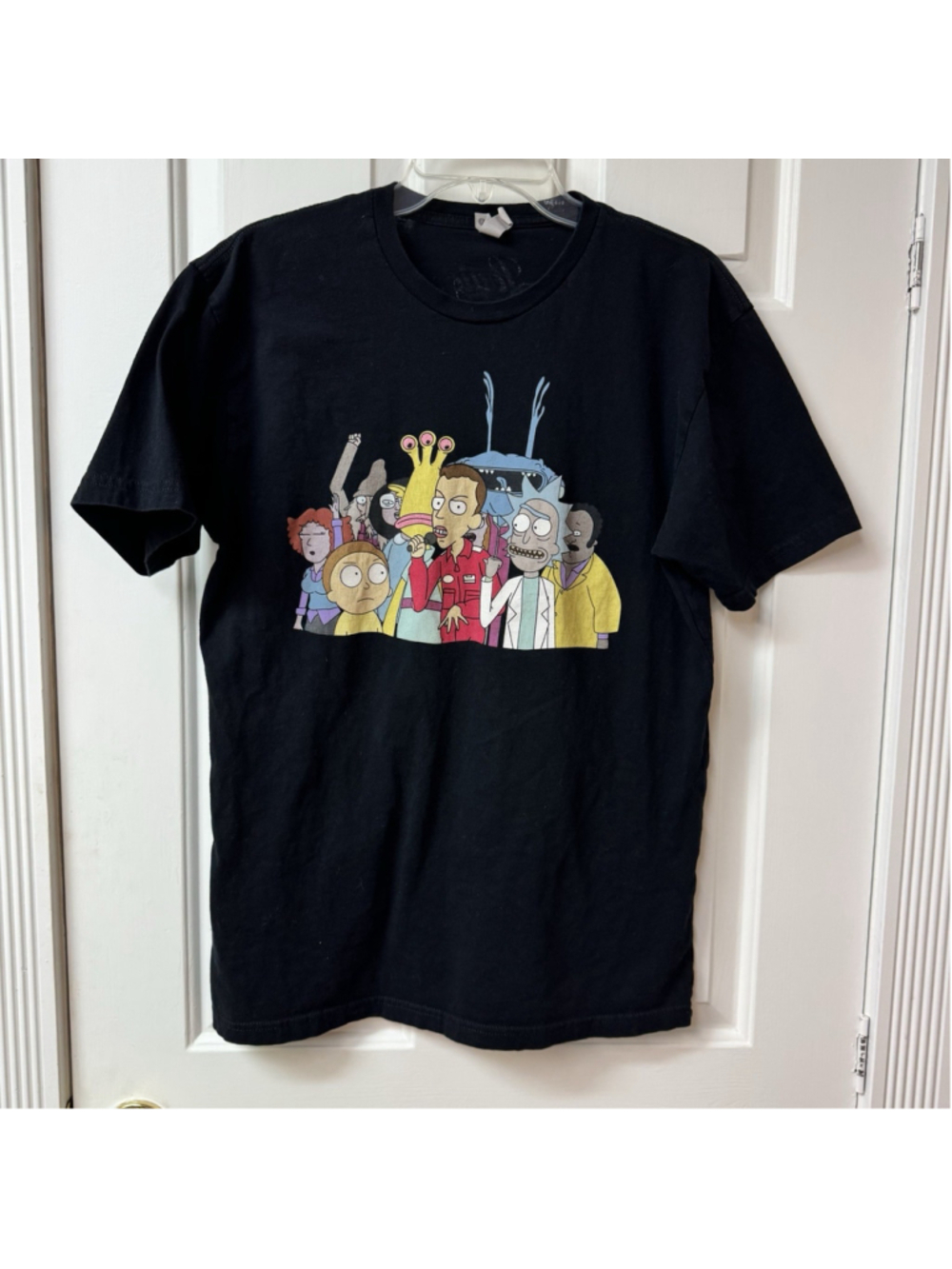 Rick and Morty T-shirt Featuring Rapper Logic From A Hot Topic Mash-up Size M